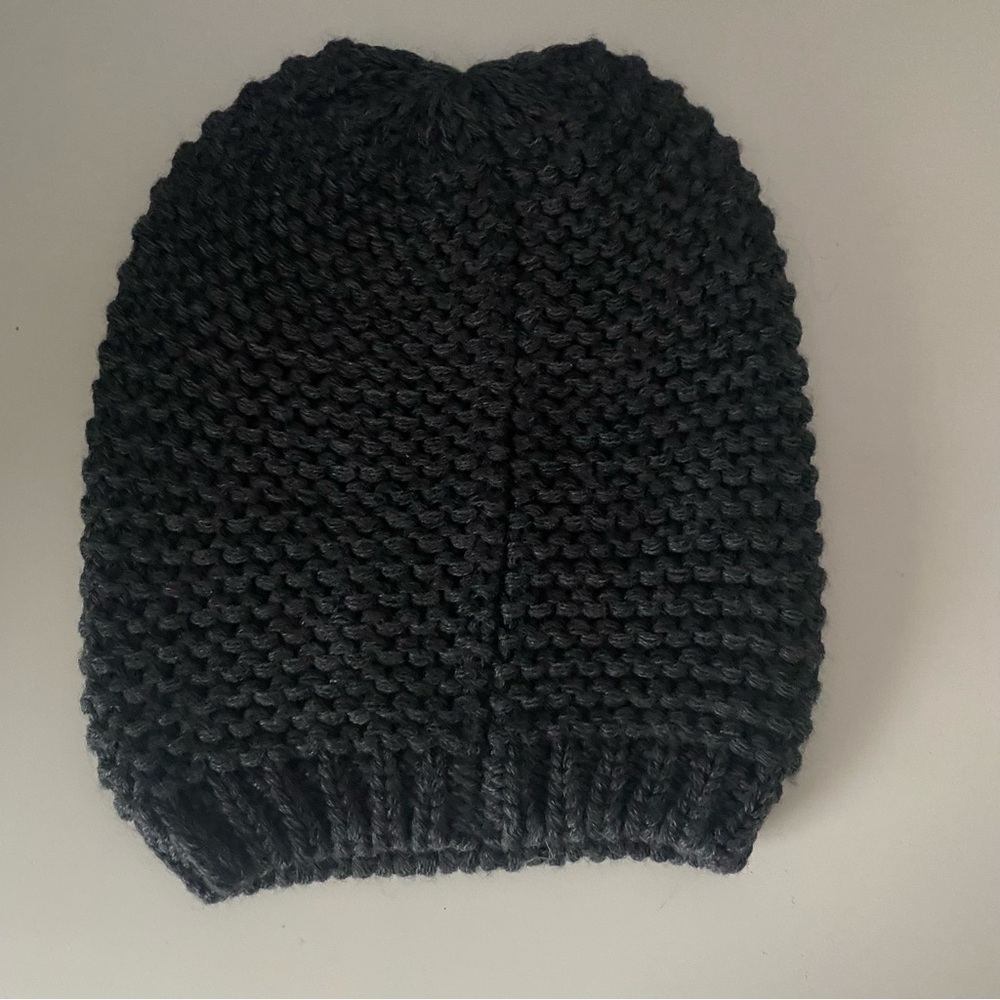 GAP Knit Hat - Picture 2 of 5
